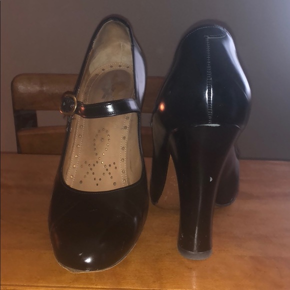 ysl mary janes